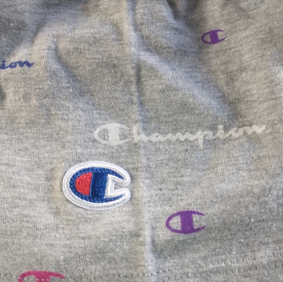 1X NWT CHAMPION Grey Logo Crop Top - Picture 14 of 16